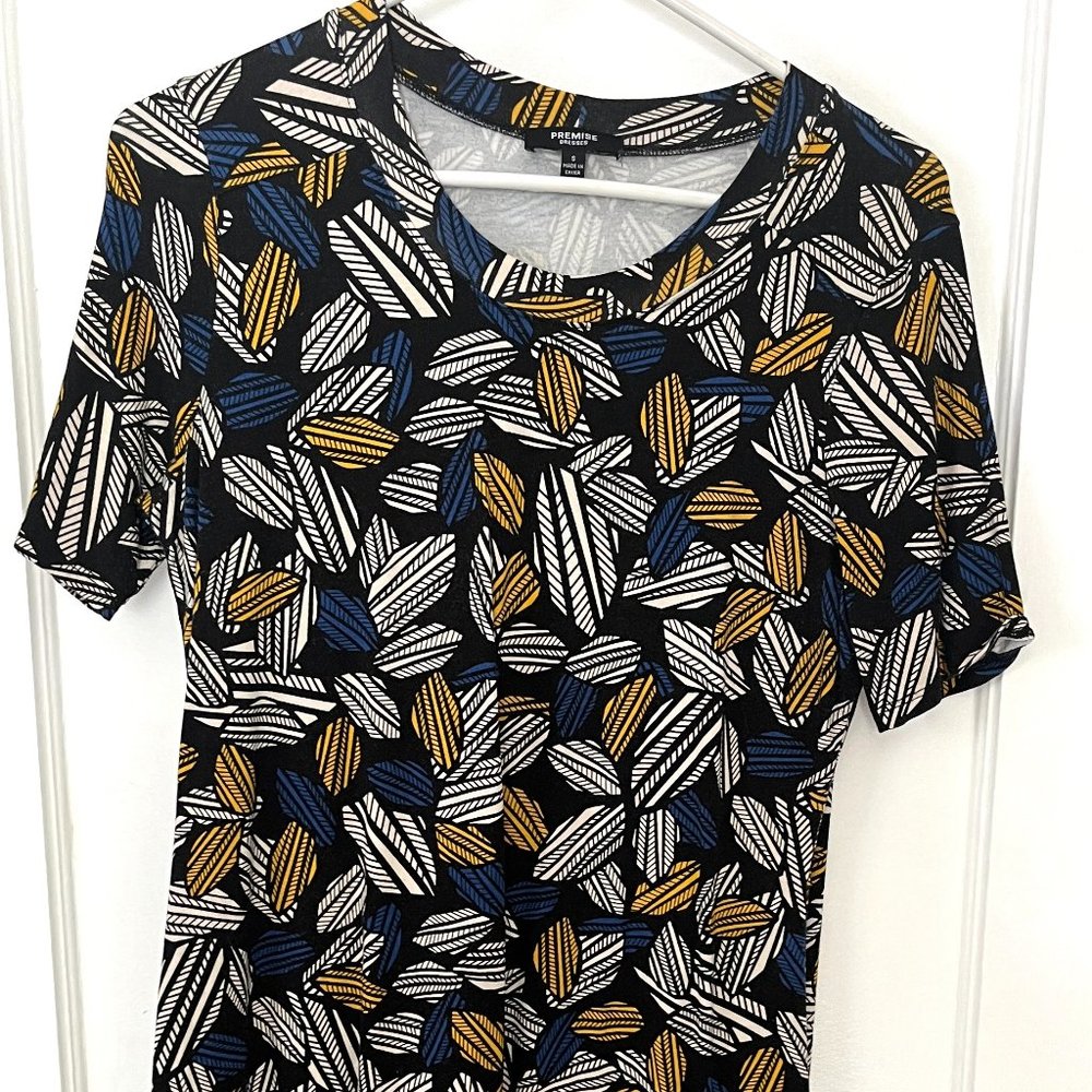 Contemporary Dress Perfect for the Office - Size Small